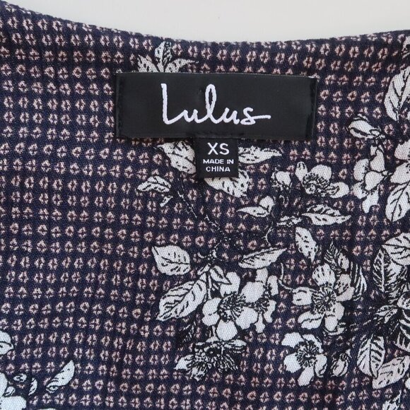 Lulu's Completely Captivating Navy Blue Floral Button Front Skater Dress XS - Picture 13 of 16